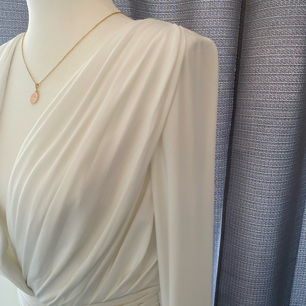 NWT Mac Duggal  V-NECK LONG SLEEVE HIGH SLIT WOMEN GOWN sz 8 - Picture 4 of 12